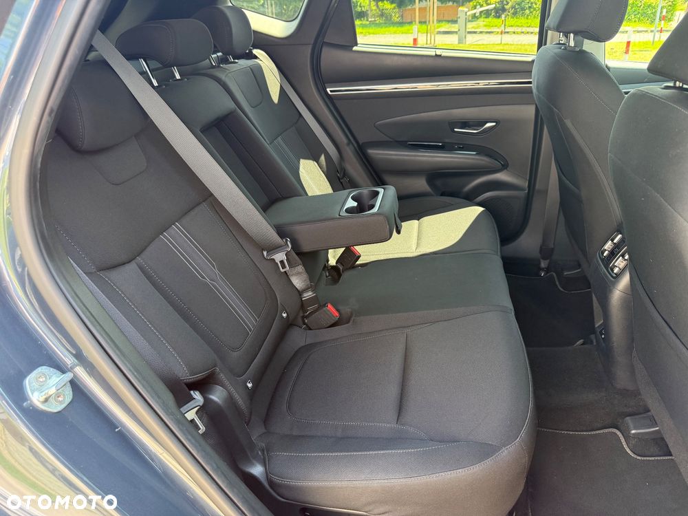 Hyundai Tucson 1.6 T-GDi HEV Executive 2WD - 20