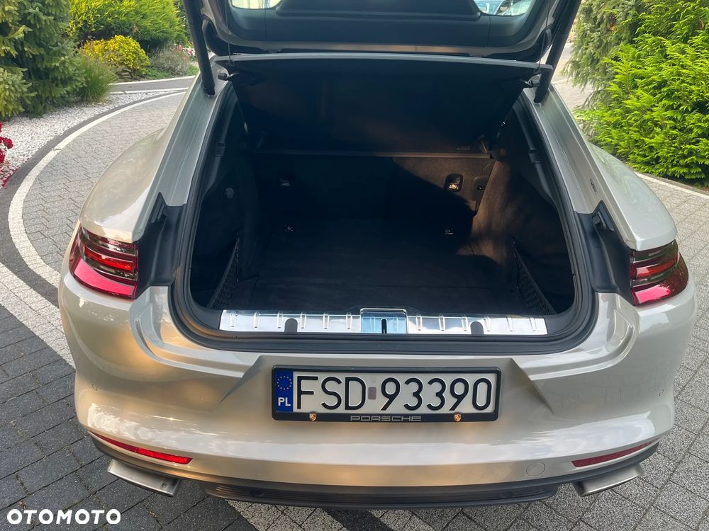 Porsche Panamera Standard - 14