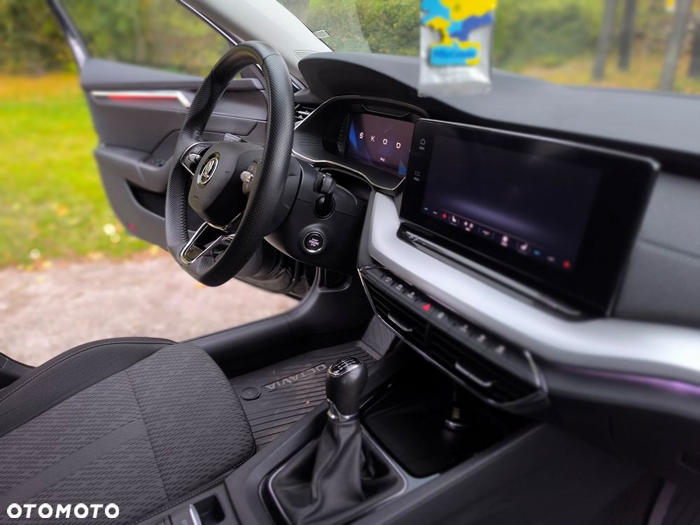 Skoda Octavia 1.5 TSI Scout First Edition - 30