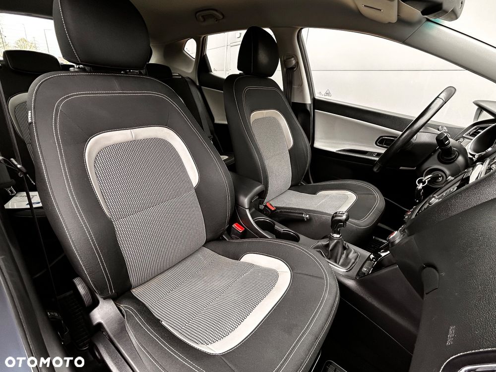 Kia Ceed 1.6 CRDi L - 29