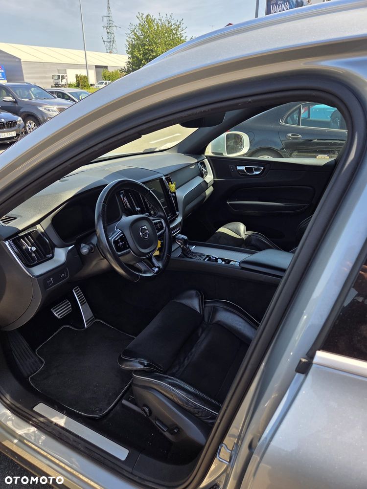 Volvo XC 60 D4 SCR R-Design - 14