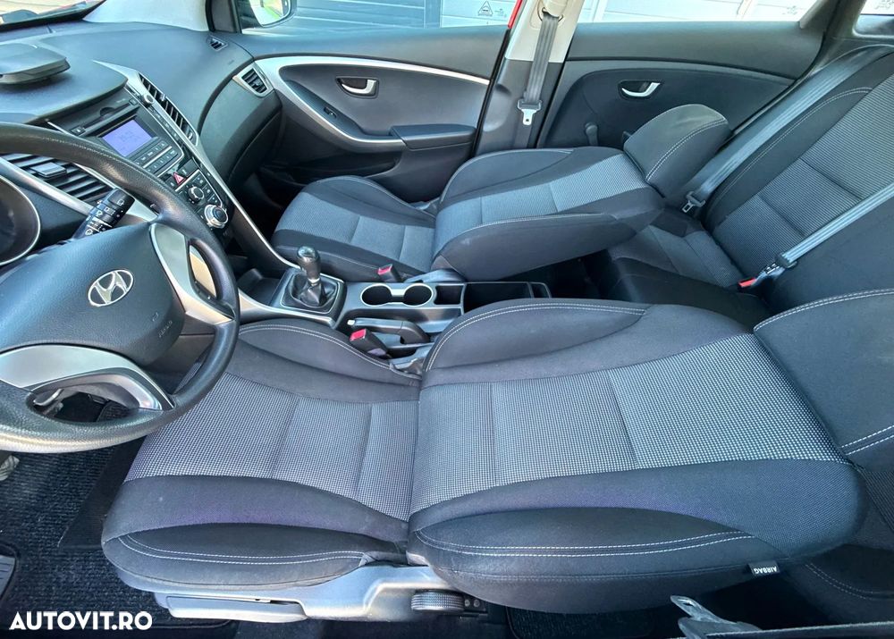 Hyundai i30 1.4 CRDi Trend - 16