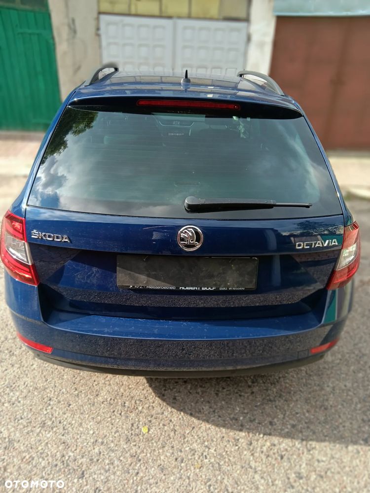Skoda Octavia 2.0 TDI DSG Clever - 2
