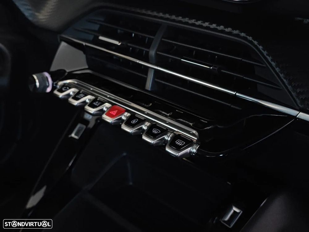 Peugeot 208 1.2 PureTech Active Pack - 37