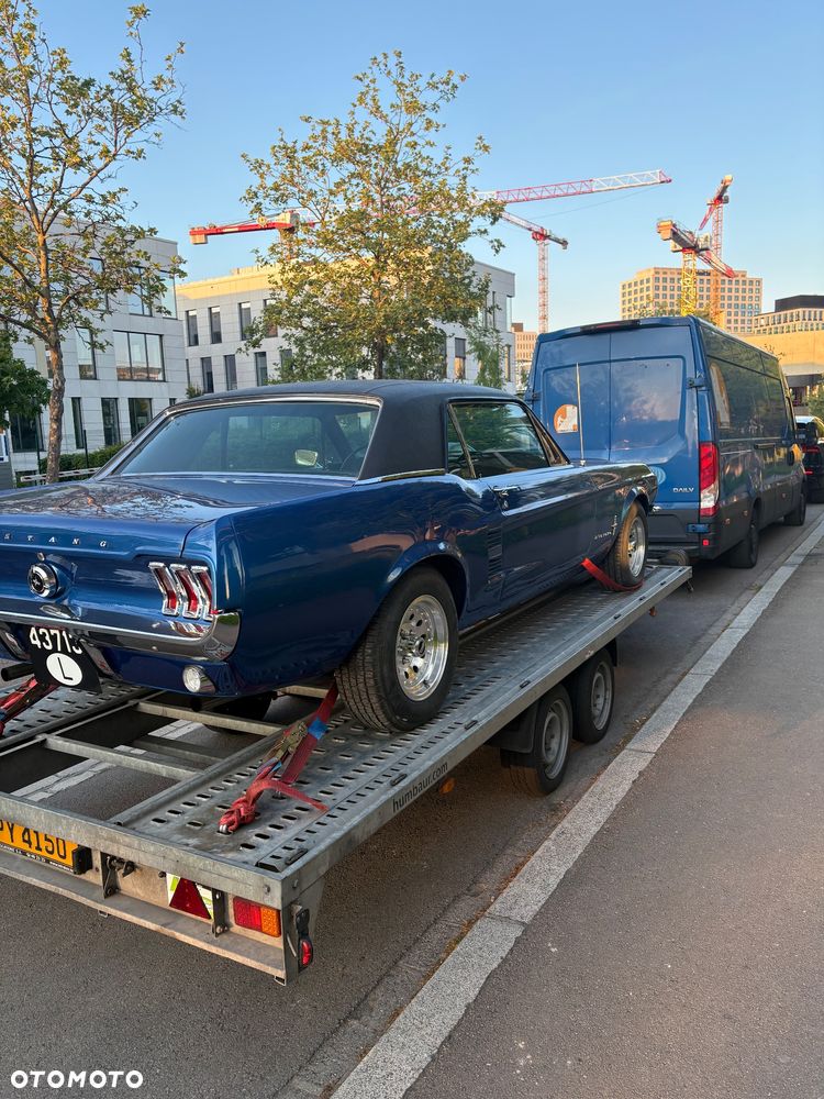Ford Mustang - 10