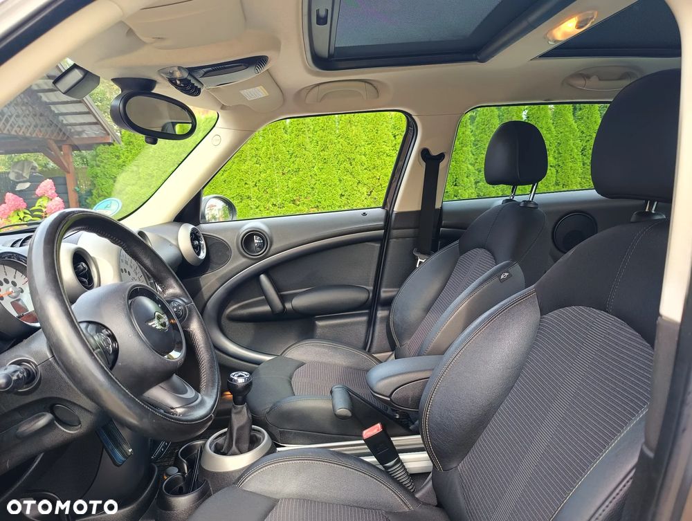MINI Countryman - 25