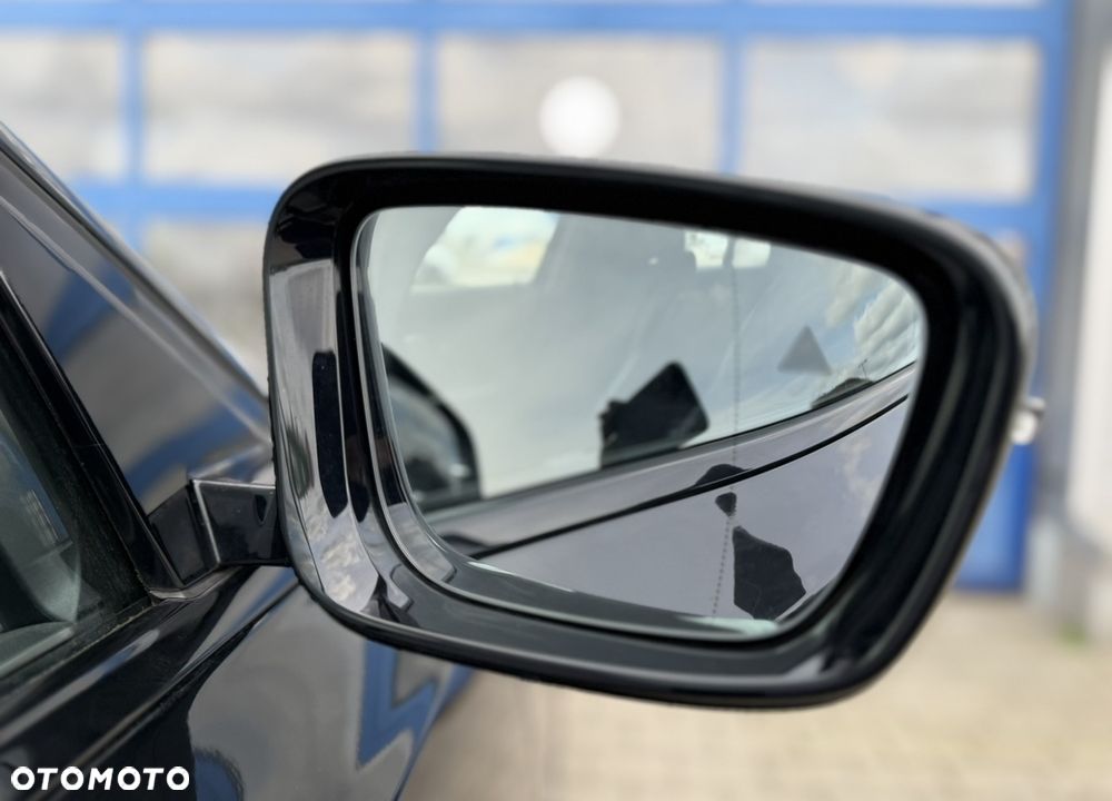 BMW Seria 3 320d xDrive Sport Line Shadow - 40