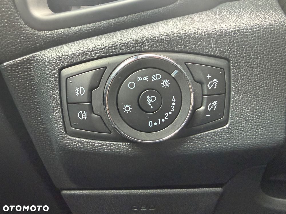 Ford EcoSport 1.5 EcoBlue ST-LINE - 25