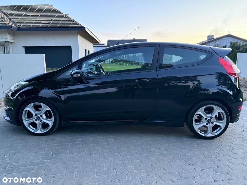 Ford Fiesta ST - 5