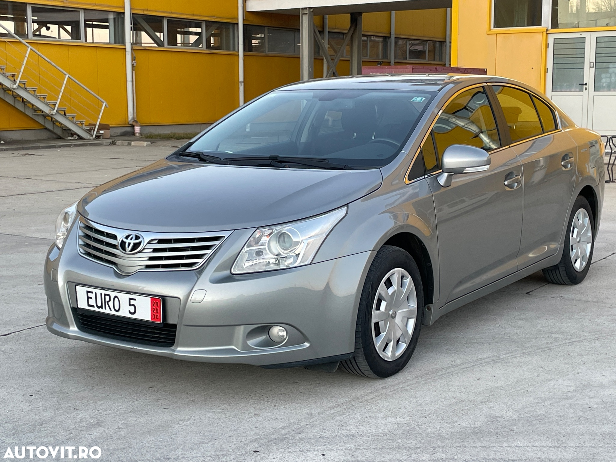 Toyota Avensis - 3