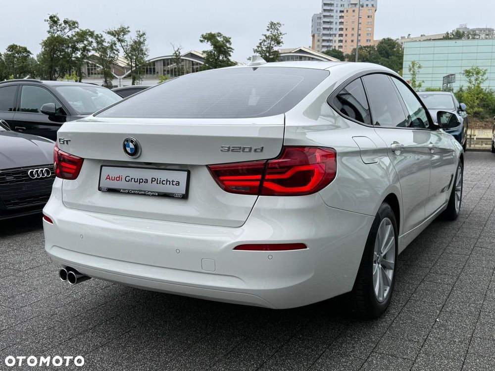 BMW 3GT - 11