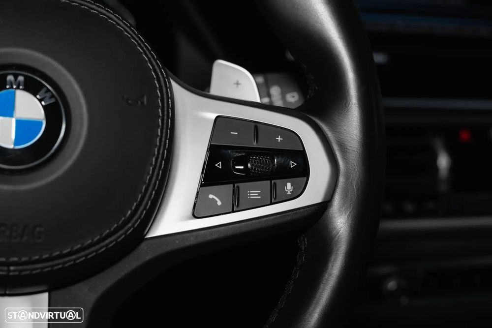 BMW X5 45 e xDrive Pack M - 8