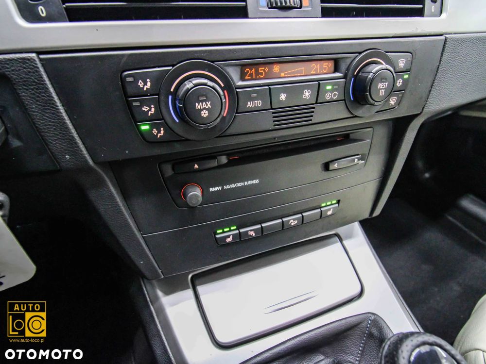 BMW Seria 3 325xi - 20