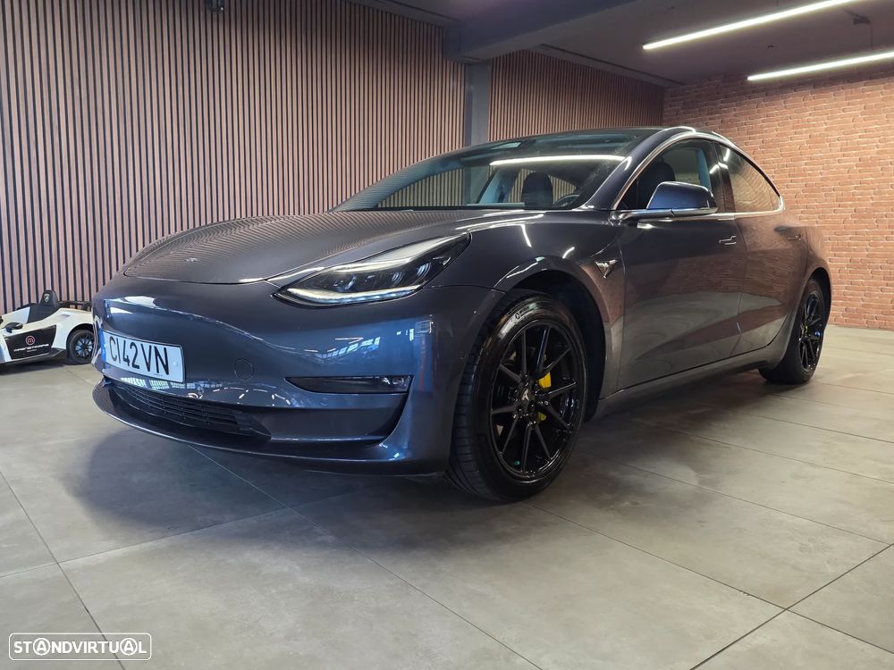 Tesla Model 3 Standard Range Plus RWD - 24