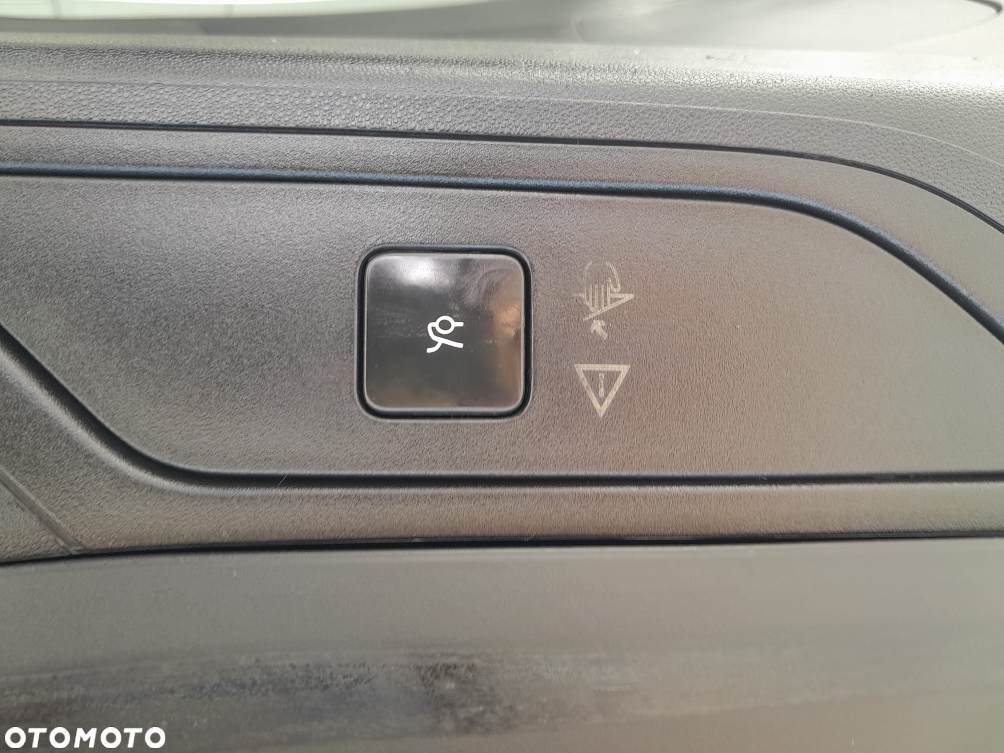 Citroën C4 Grand Picasso 1.6 e-HDi Exclusive - 24