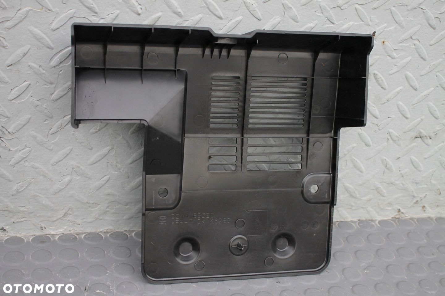 WZMACNIACZ BOSE D10F66A20 MAZDA CX-3 14-21 - 9