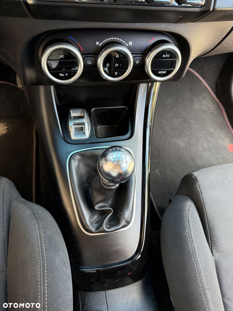 Alfa Romeo Giulietta 1.6 JTDM Progression - 10