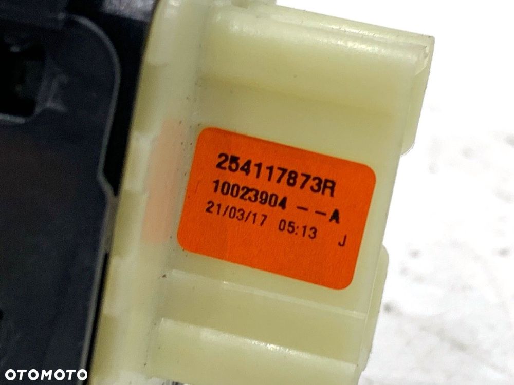 PRZEŁĄCZNIK SZYB  DACIA SANDERO II 2012 - 2022 1.0 SCe 75 54 kW [73 KM] benzyna 2016 - 2022 - 3