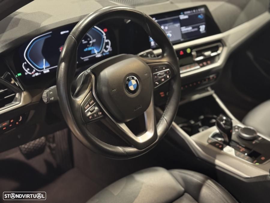 BMW 320 e Corporate Edition Auto - 14