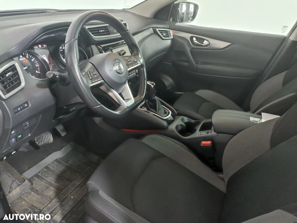 Nissan Qashqai - 14