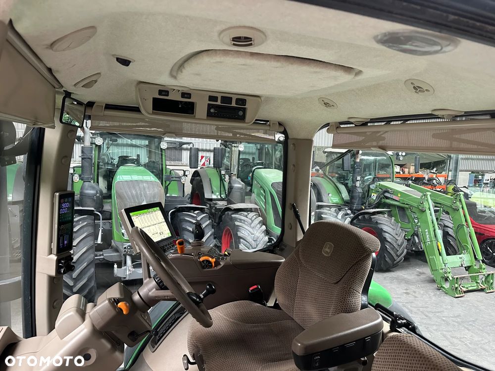John Deere 7230R - 11