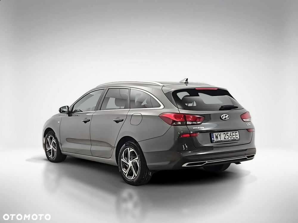 Hyundai i30 1.5 T-GDI 48V Smart - 4
