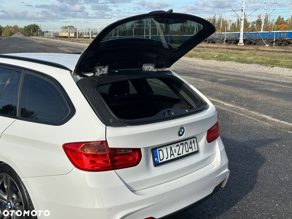 BMW Seria 3 320d Touring Sport-Aut - 22