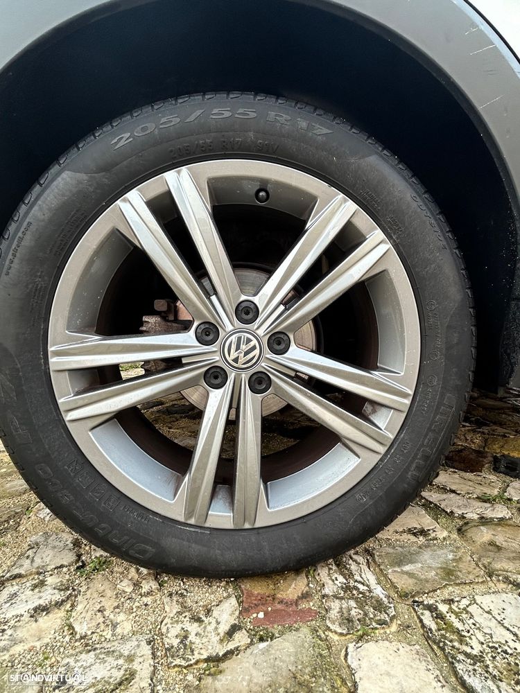 VW T-Cross 1.0 TSI R-Line DSG - 25