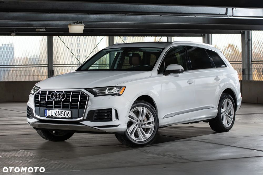 Audi Q7 - 1