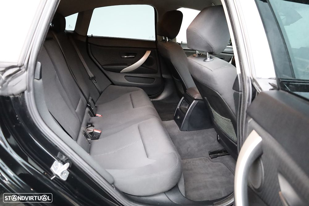 BMW 418 Gran Coupé d Advantage Auto - 36