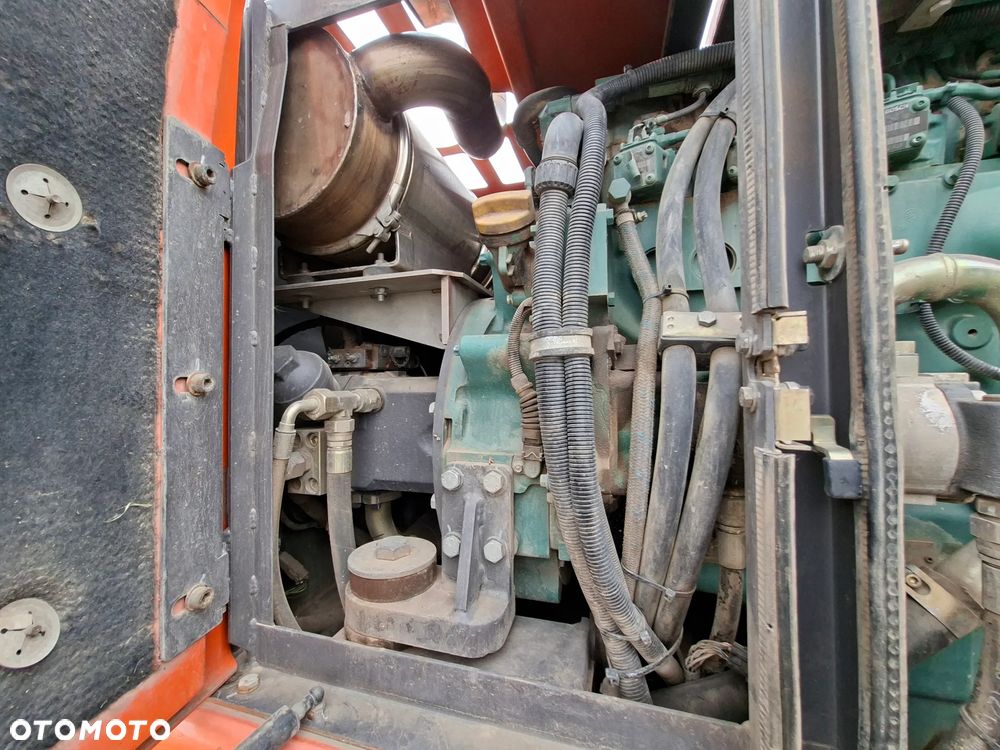 Volvo EW 160 B - 17