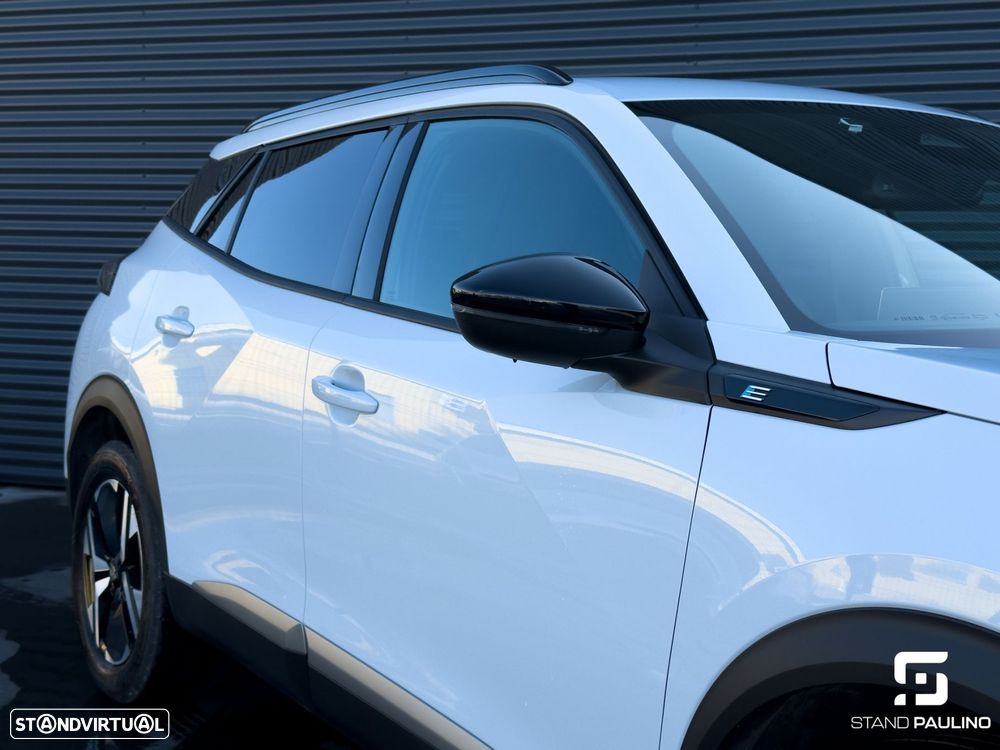 Peugeot e-2008 54 kWh Allure - 9