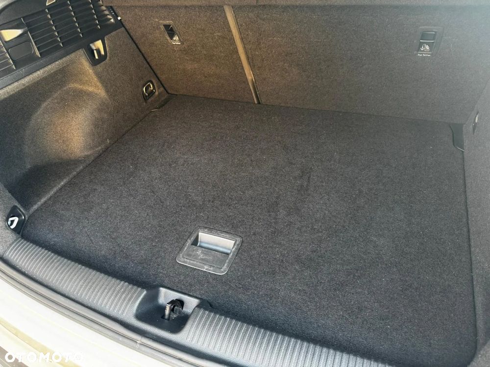 Audi Q2 30 TFSI advanced - 15