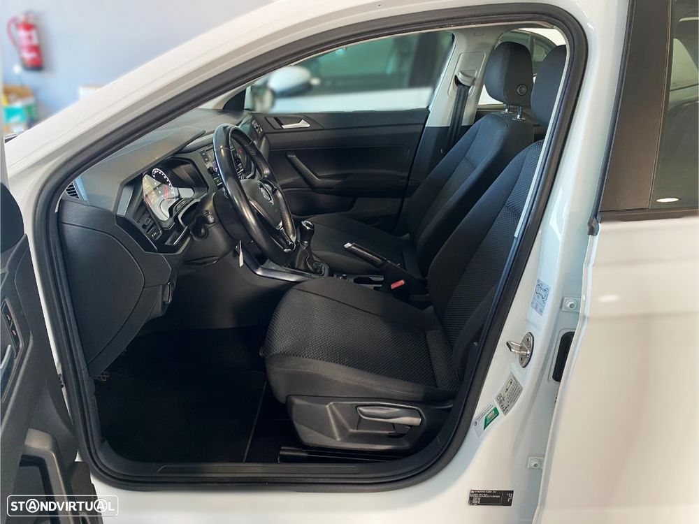 VW Polo 1.0 Confortline - 12