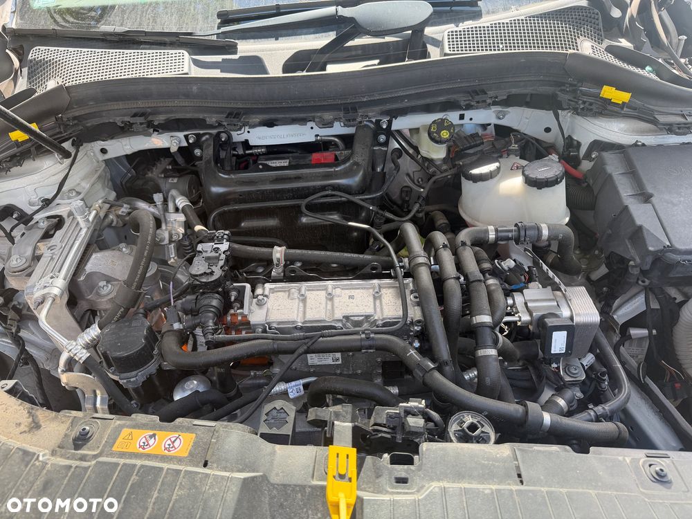 Mercedes-Benz EQA - 7