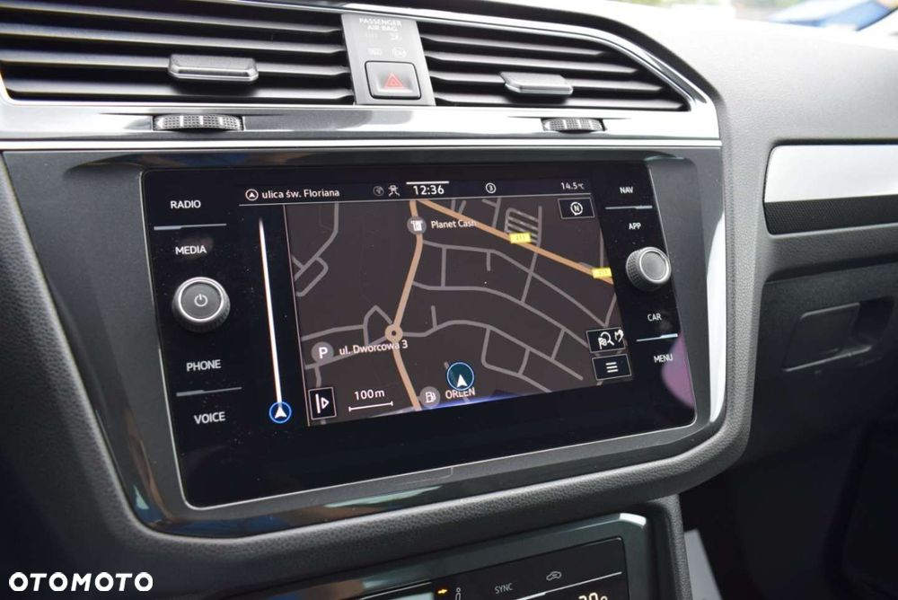 Volkswagen Tiguan - 33