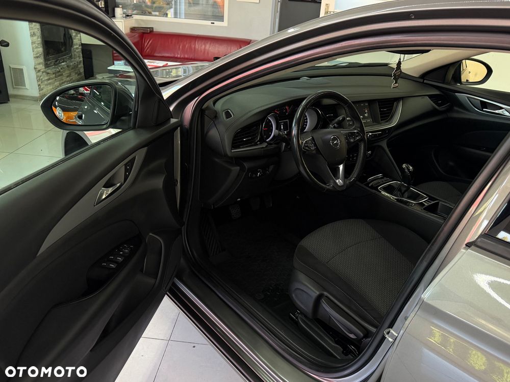 Opel Insignia 1.5 T Exclusive S&S - 14
