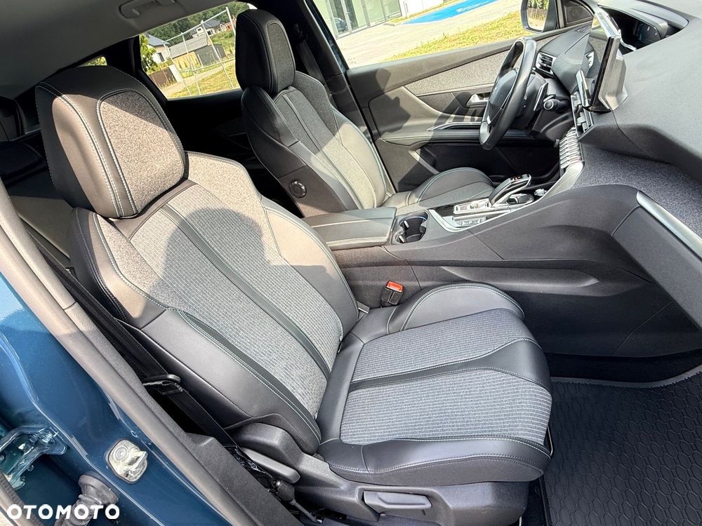 Peugeot 3008 1.6 PureTech Hybrid PHEV Allure Pack S&S EAT8 - 30