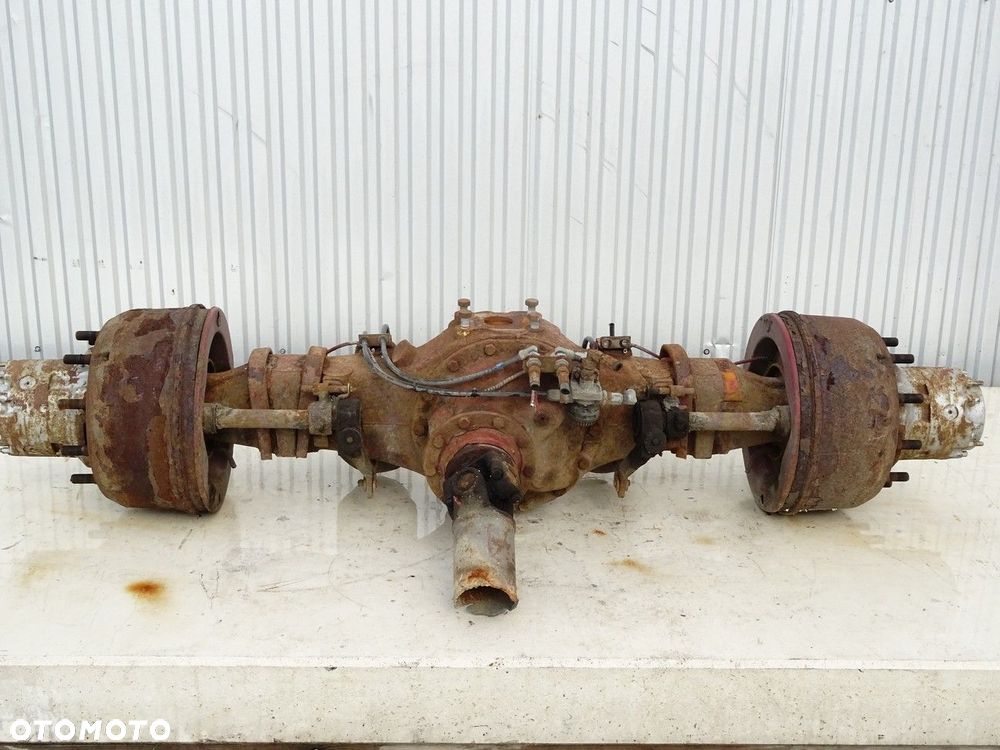 MOST TYŁ DYFER  RENAULT TRUCKS TRACER 1991 - 2001 R 332 A 9839 cmᶟ 186KW (253KM) - 1