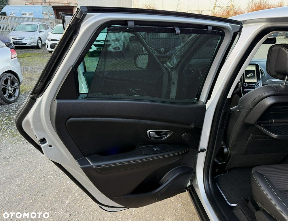 Renault Scenic Energy TCe 130 S&S Bose Edition - 18