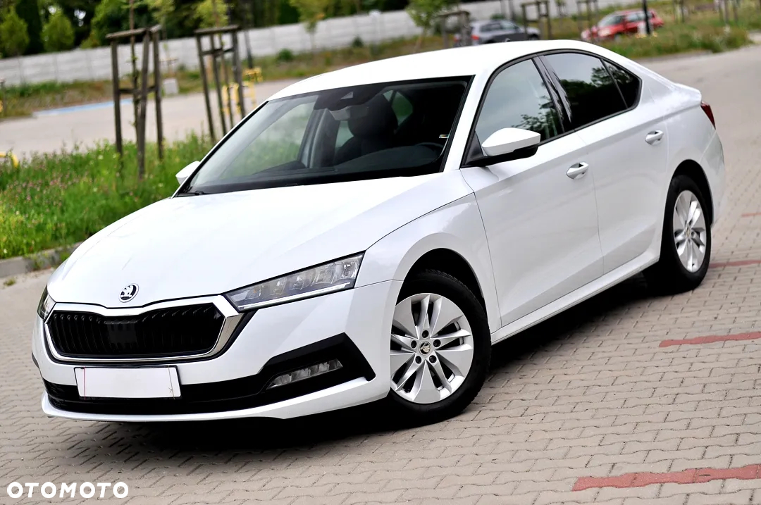 Skoda Octavia 1.5 TSI e-TEC DSG Ambition - 3