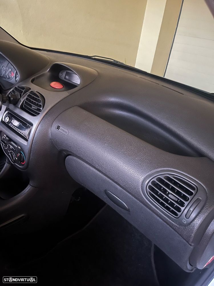 Peugeot 206 2.0 HDi XS - 6