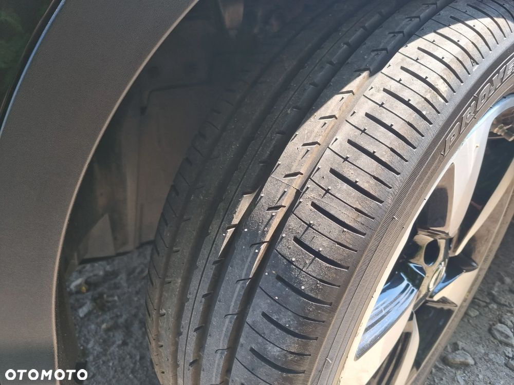 Nissan Qashqai 1.6 DIG-T N-Connecta - 18