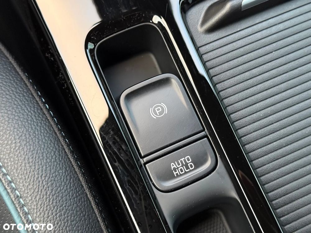 Kia XCeed 1.6 T-GDI Tribute DCT - 29