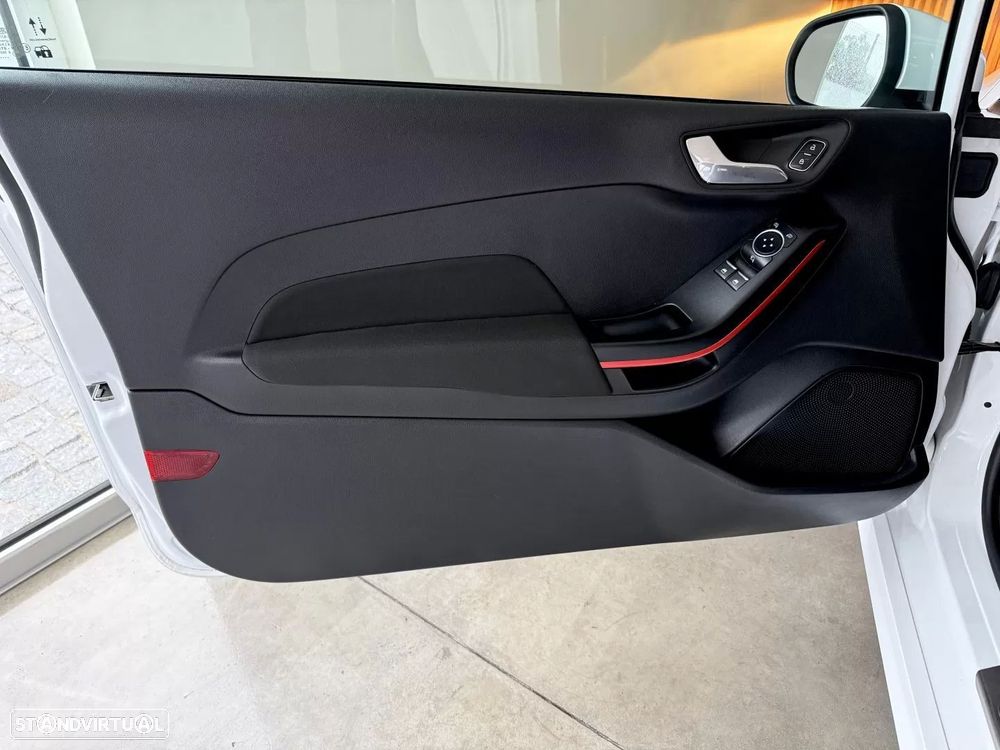 Ford Fiesta 1.0 T EcoBoost STLine - 50