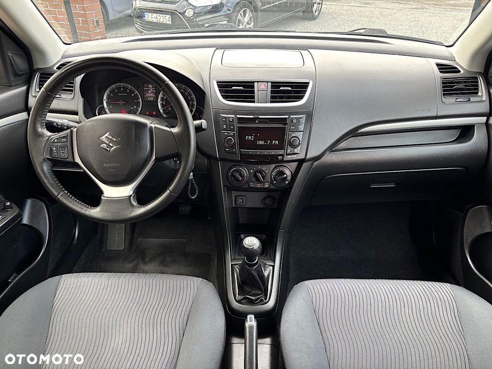 Suzuki Swift 1.2 Premium - 26