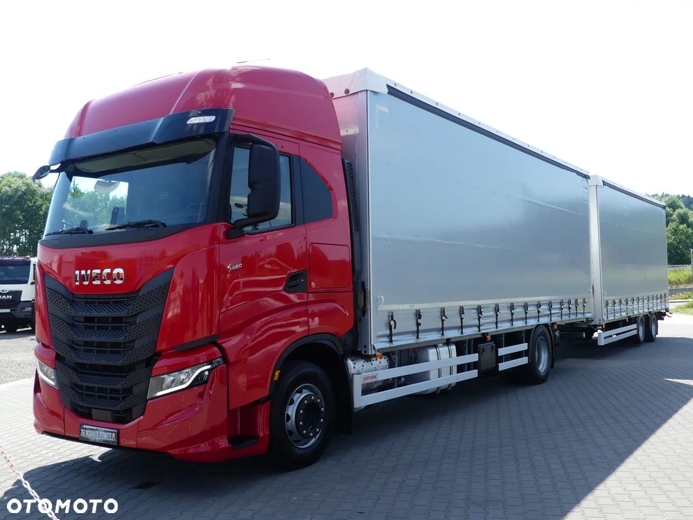 Iveco S-WAY 460 / EURO 6 / ZESTAW PRZESTRZENNY / KLIMA POSTOJOWA / - 1