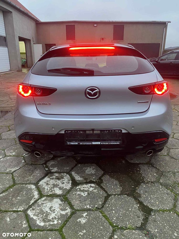 Mazda 3 SKYACTIV-G 2.0 M-Hybrid 150 - 5