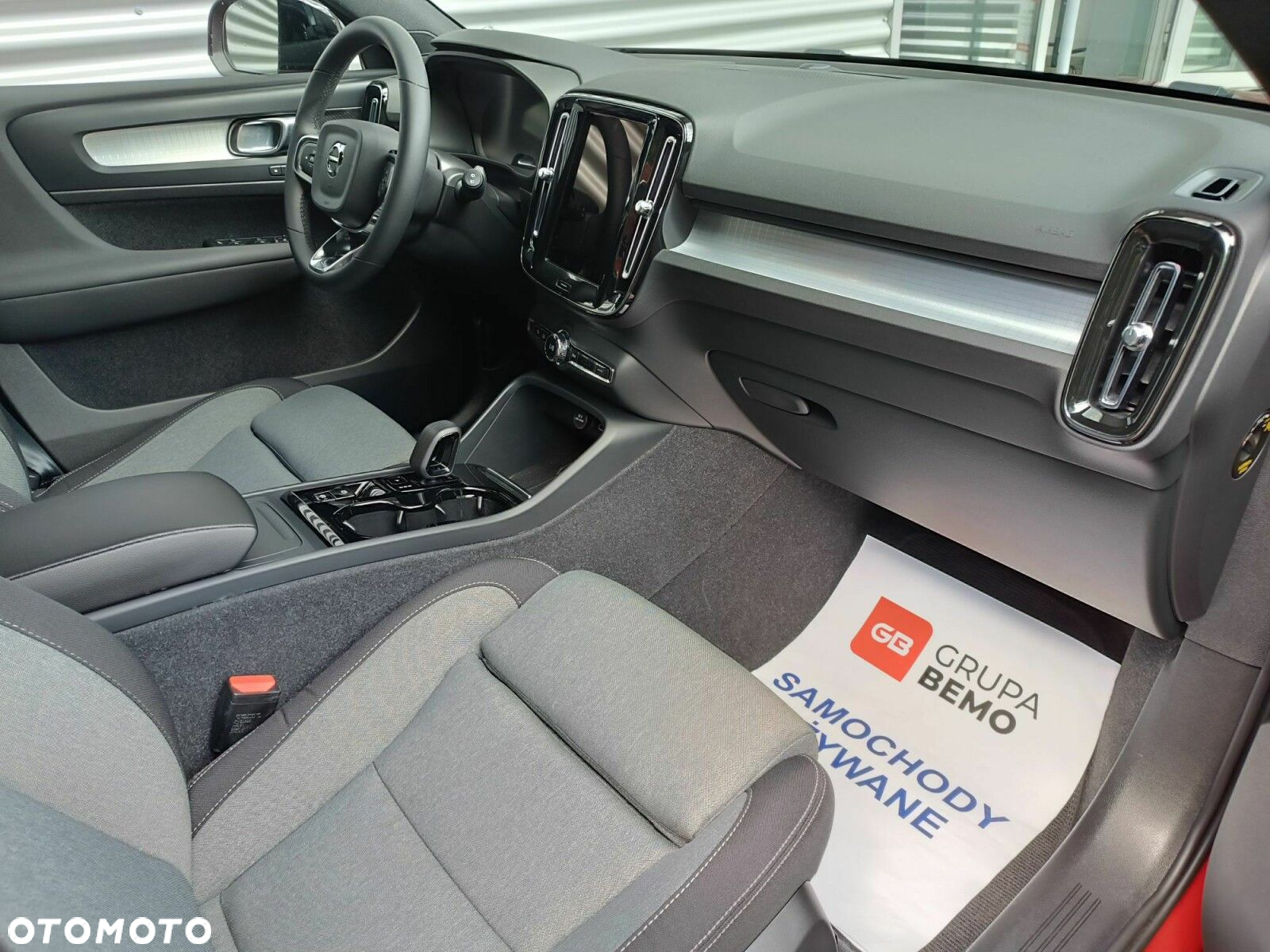 Volvo XC 40 - 11