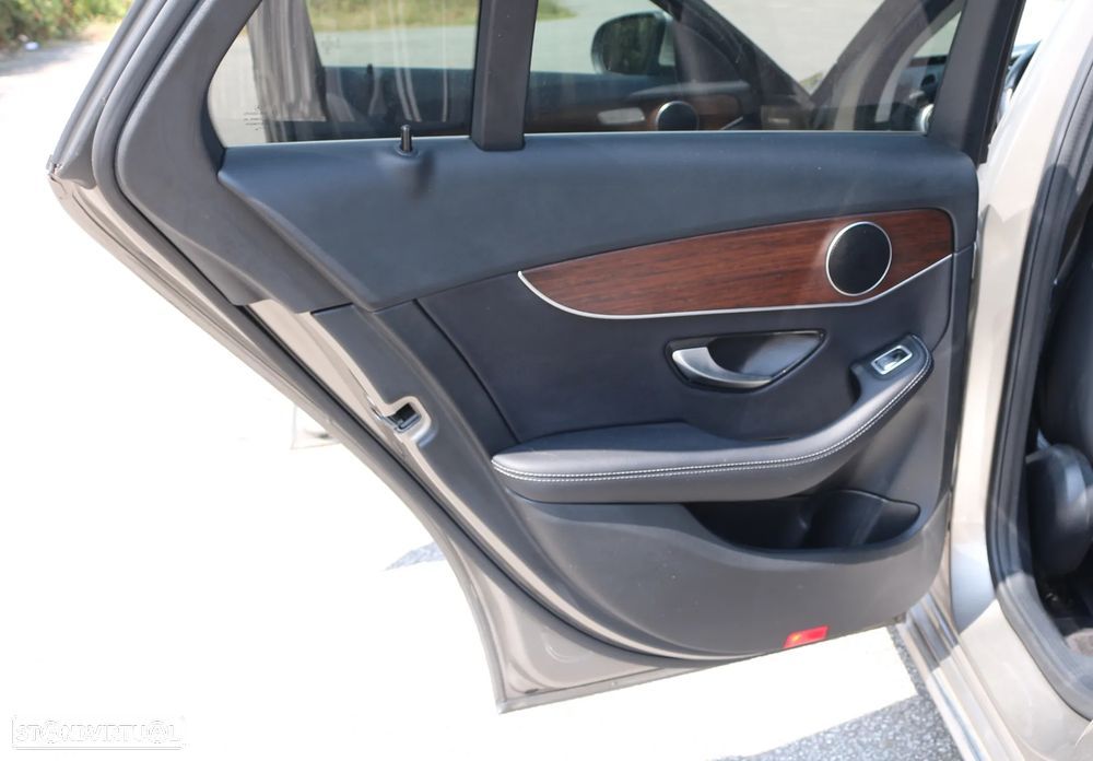 Mercedes-Benz C 300 de T 9G-TRONIC - 22